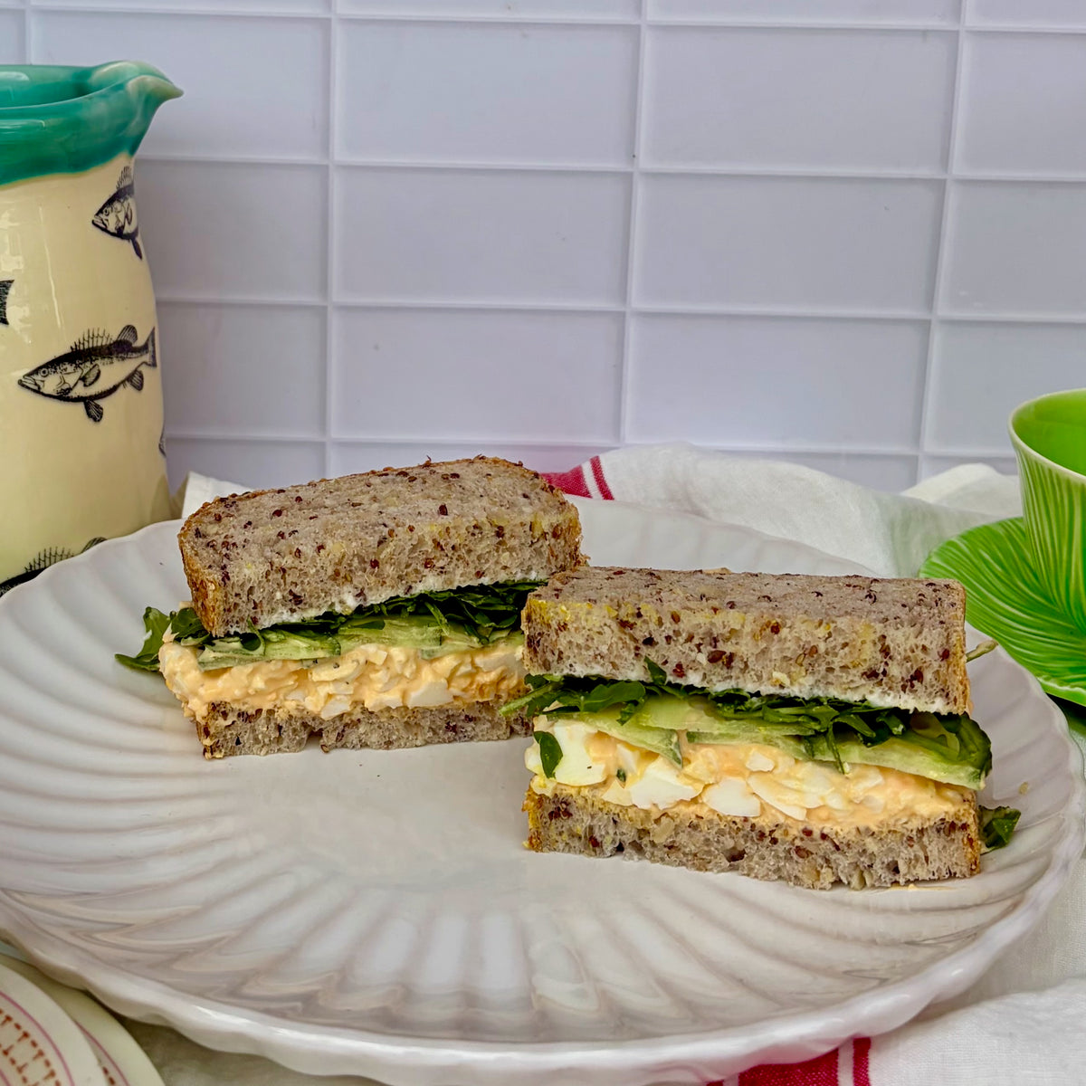 Egg salad sandwich