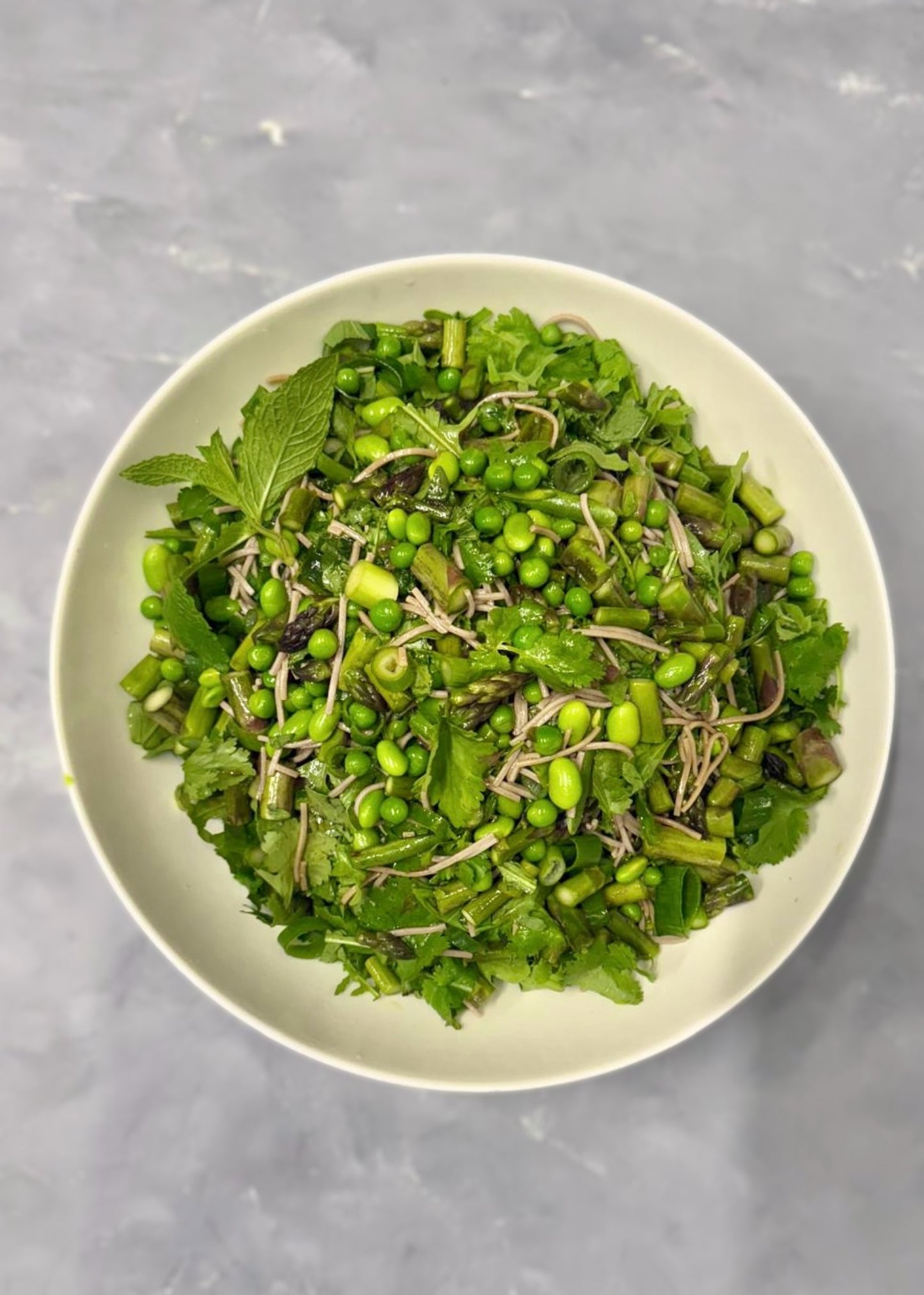 Green soba noodle salad