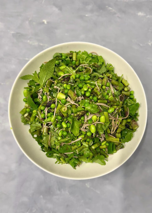 Green soba noodle salad
