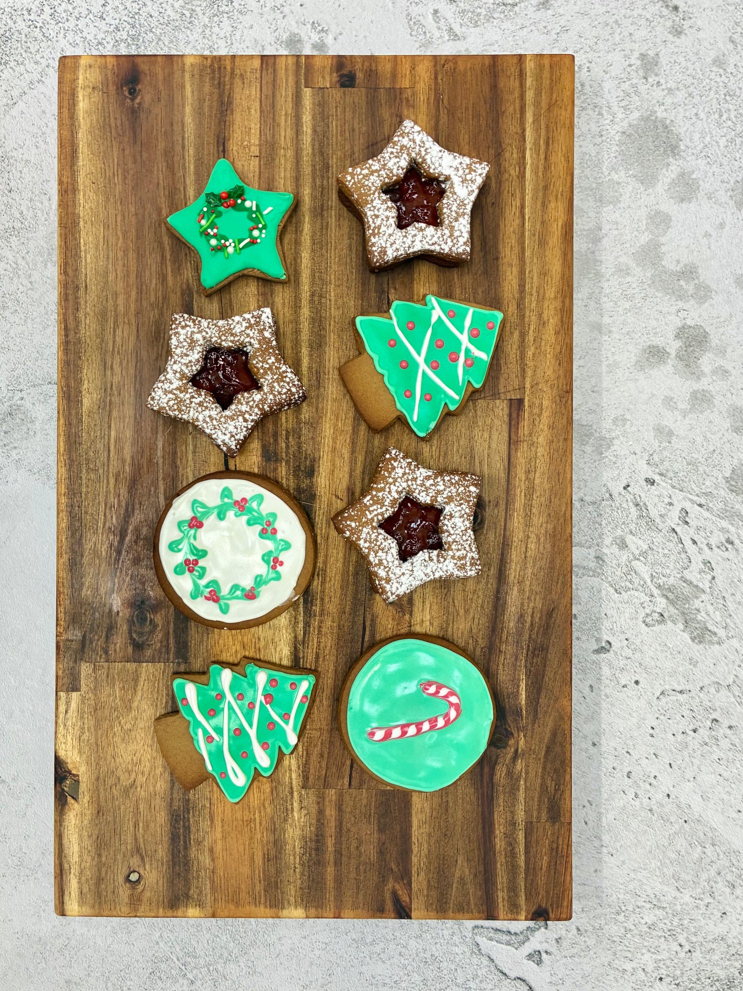 Iced gingerbread cookies