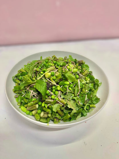 Green soba noodle salad