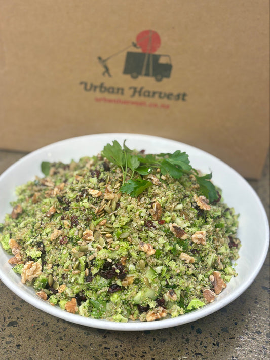 Seedy nutty broccoli salad (gf / vegan)