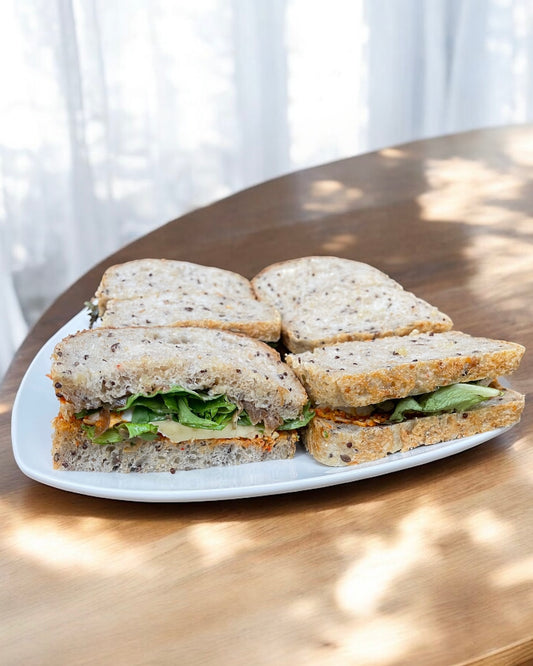 Caramelised onion + brie sandwich  (VEGE)
