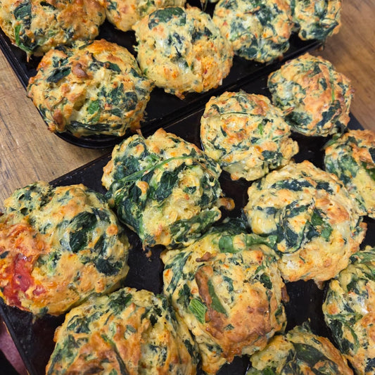 Spinach, feta + red pepper muffins